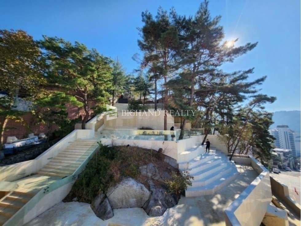서울 종로구 평창동 1동 거대한 품위가 돋보이는 갤러리 매매 매매 매물번호 11815 사진 1
