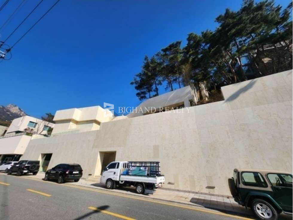 서울 종로구 평창동 1동 거대한 품위가 돋보이는 갤러리 매매 매매 매물번호 11815 사진 2