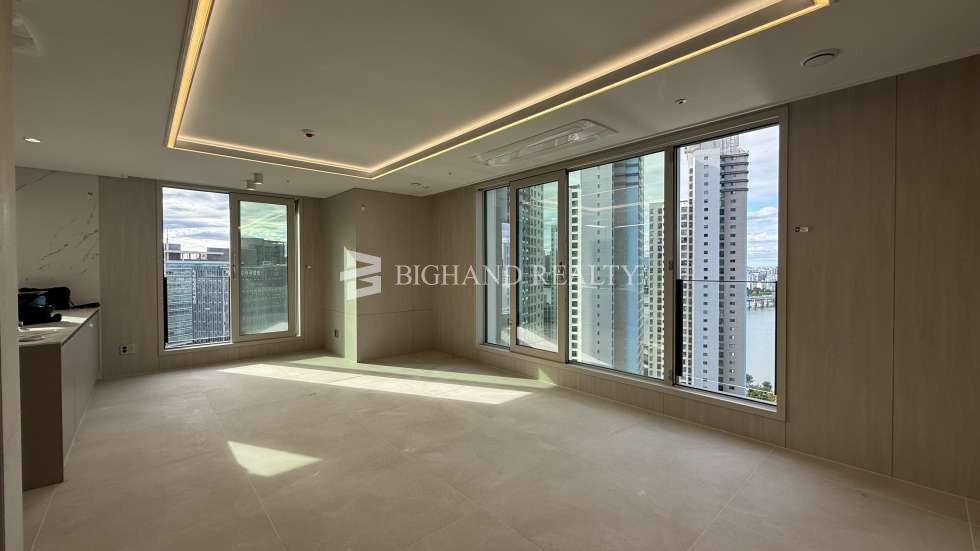 서울 강남구 청담동 103동 환상적인 한강뷰 40평 바로 입주 가능합니다. 전세 매물번호 10874 사진 1