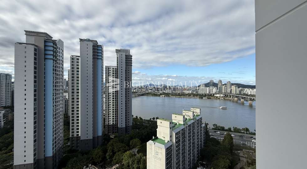 서울 강남구 청담동 103동 환상적인 한강뷰 40평 바로 입주 가능합니다. 전세 매물번호 10874 사진 6