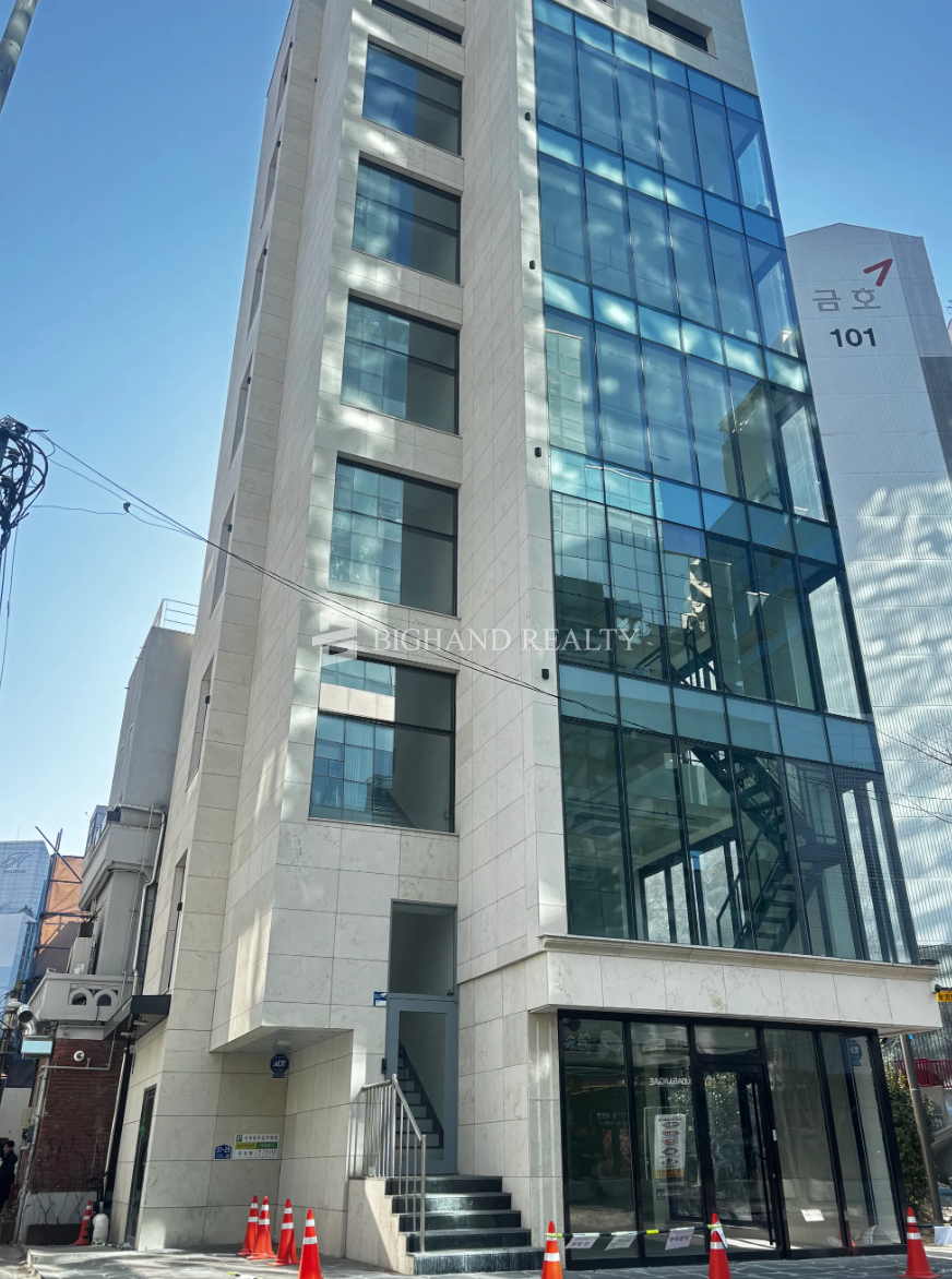 서울 성동구 성수동2가 연무장길 신축 건물 매매 매매 매물번호 12150 사진 2